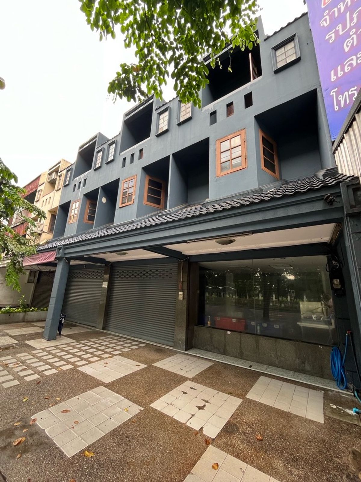 Commercial building for sale Next to Phahonyothin Road, near BTS, 11th Infantry Regiment – รูปที่ 3