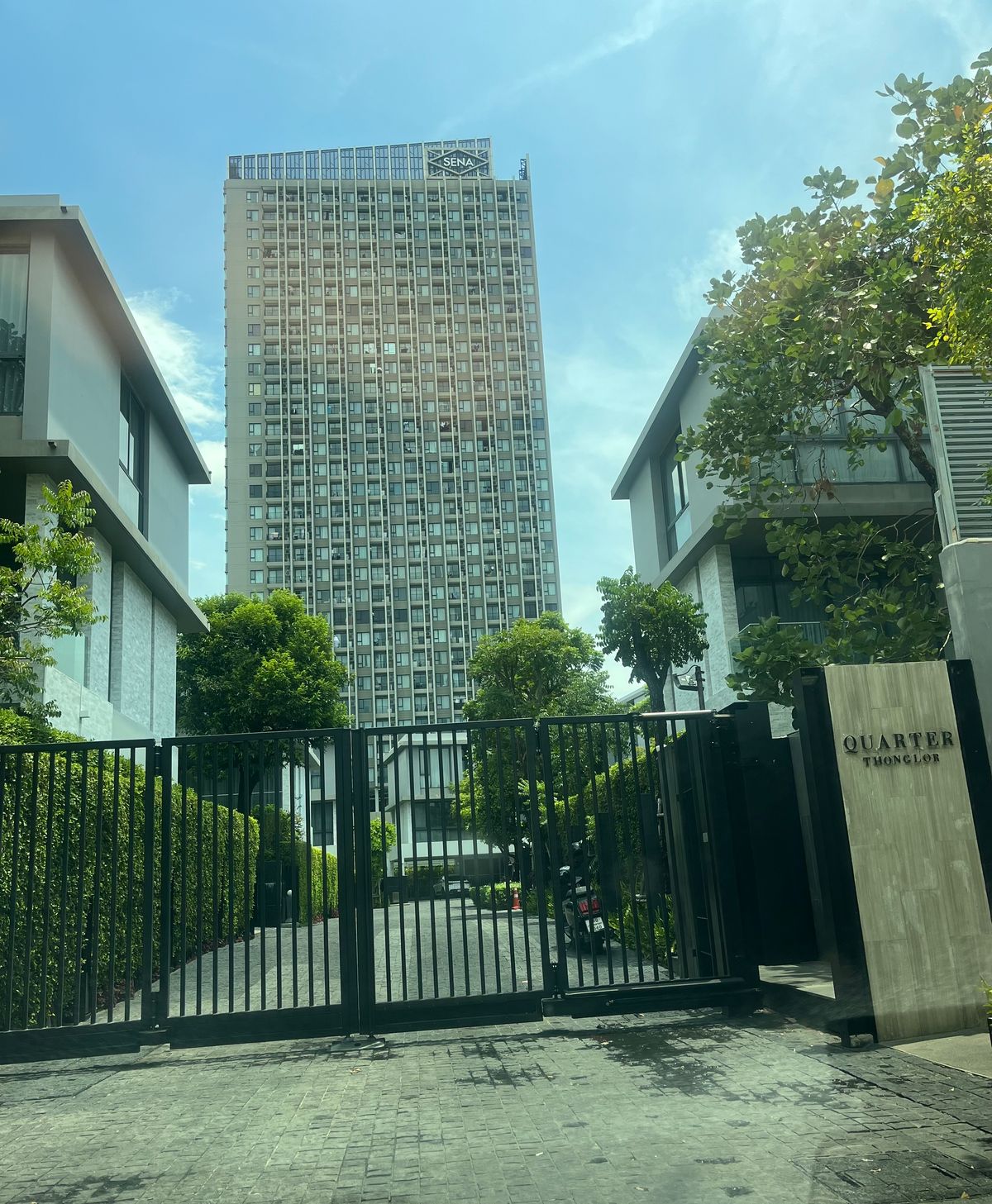 🏡ขาย/ให้เช่า บ้านหรู โครงการ Quarter Thonglor 4ห้องนอน, 4ห้องน้ำ มีห้องนอนและห้องน้ำแม่บ้าน มีลิฟท์ส่วนตัวในบ้านพร้อมมีที่จอดรถขนาดใหญ่✨ – รูปที่ 2