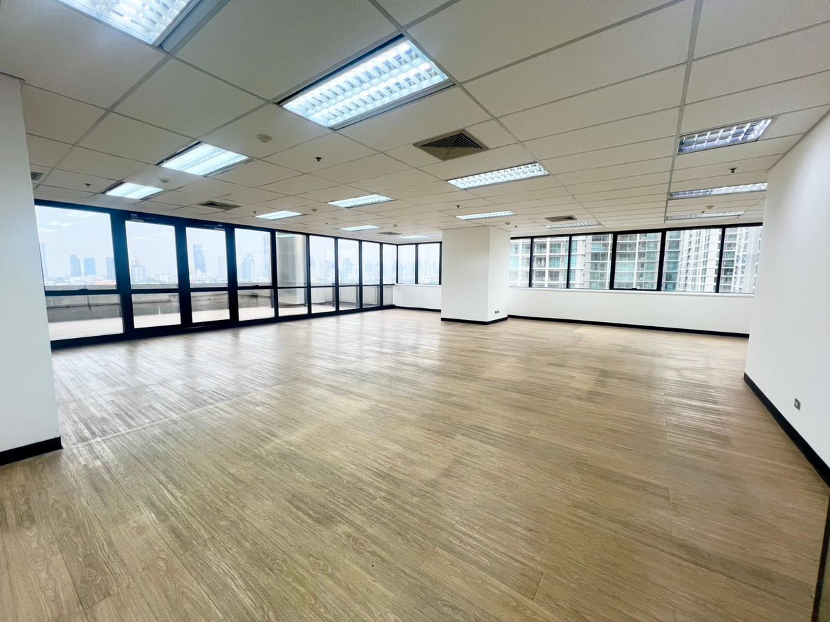 Rental of the Ital Thai Tower, Floor 12, Size 111.26 sq.m.