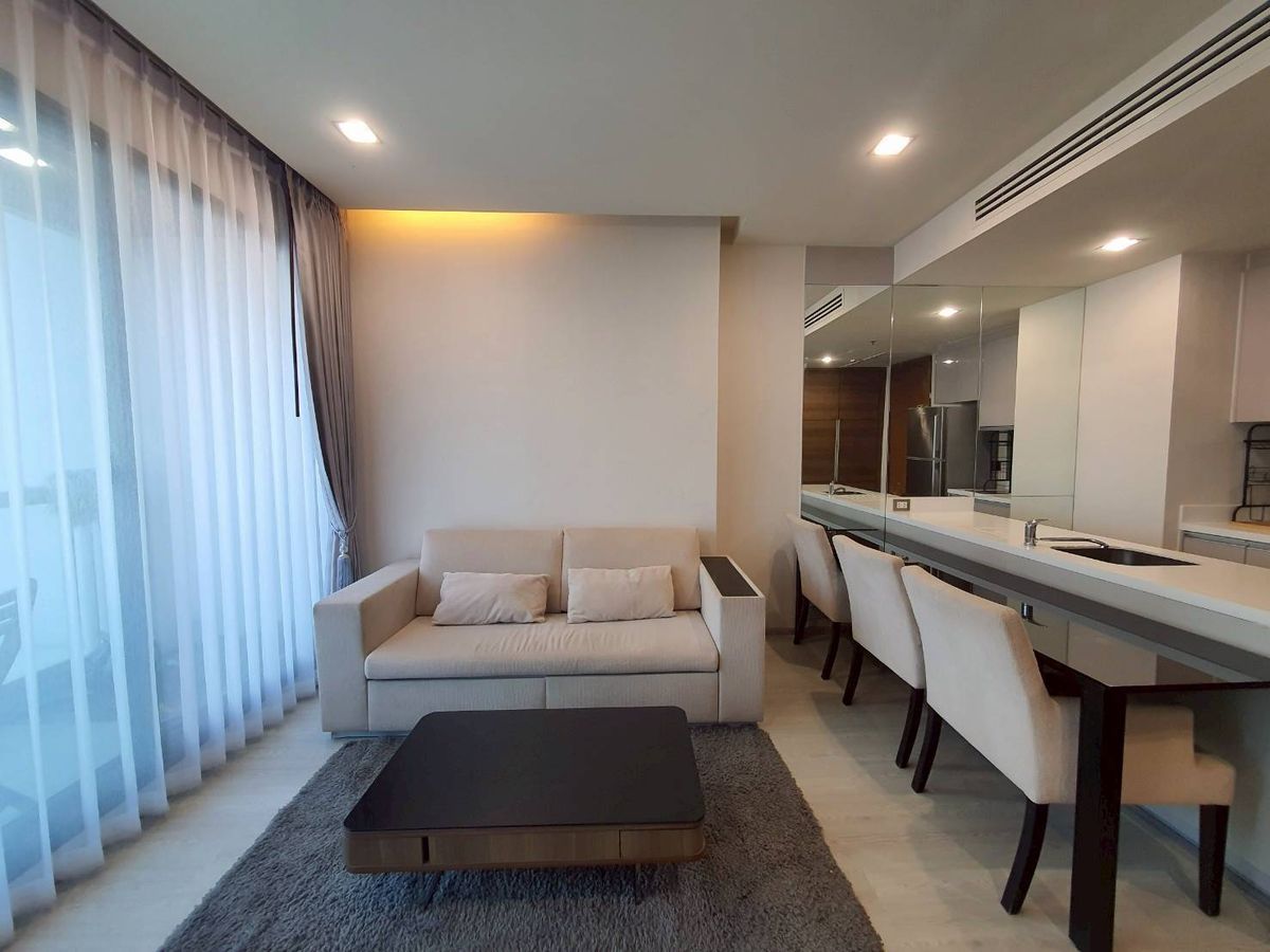 ✨ For sale: Luxury high-floor condo at The Address Sathorn with panoramic views, newly renovated and fully furnished. Prime location just 150 meters from BTS Saint Louis.