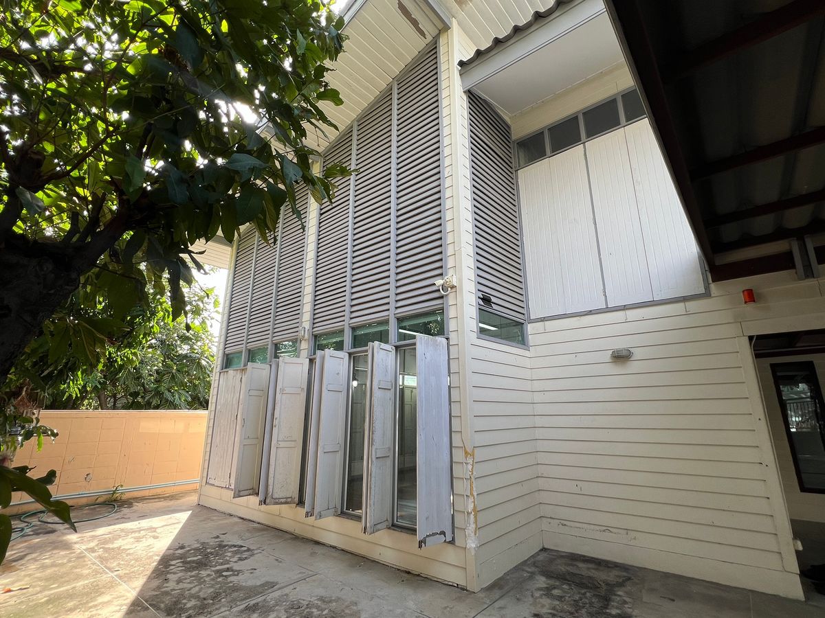  ► Prime Location ◄ บ้านเดี่ยว 2 ชั้น | ขนาดที่ดิน 80.00 ตร.ว. พื้นที่ใช้สอย 300.00 ตร.ม | 2 ห้องนอน 4 ห้องน้ำ 4 ที่จอดรถ | ใกล้ BTS Ari – รูปที่ 3