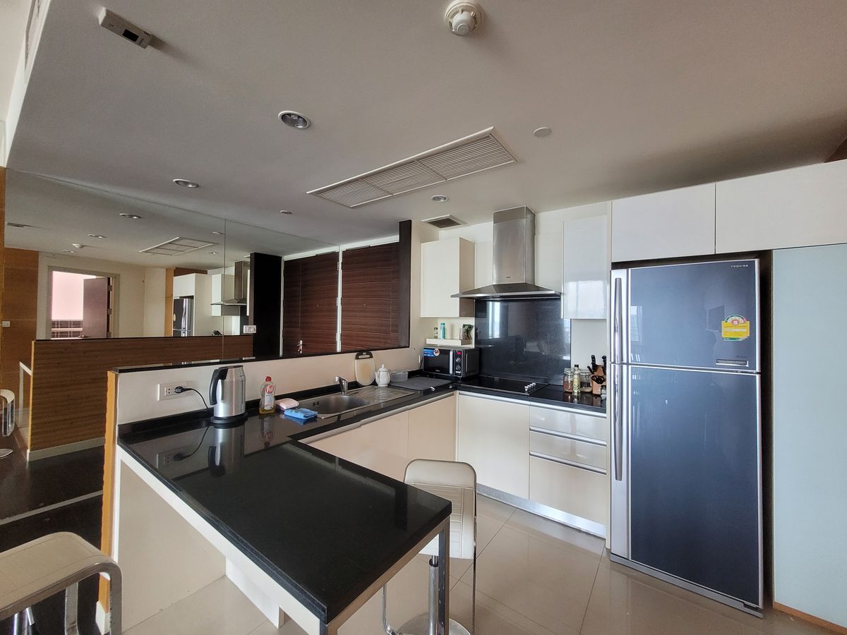 105sqm Riverside, Spacious 2 bedrooms for rent at Watermark 105sqm Riverside, Spacious 2 bedrooms for rent at Watermark
