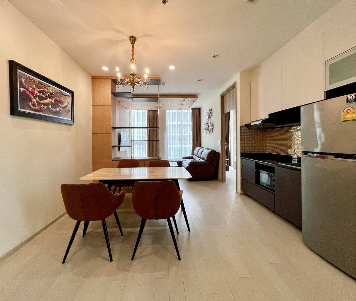 ♤ Rare Unit ♤ Floor 10+ Usable area 81.14 sq.m. | 2 bedrooms, 2 bathrooms | Condo with Skywalk connected to BTS Ploenchit and Central Embassy – รูปที่ 2