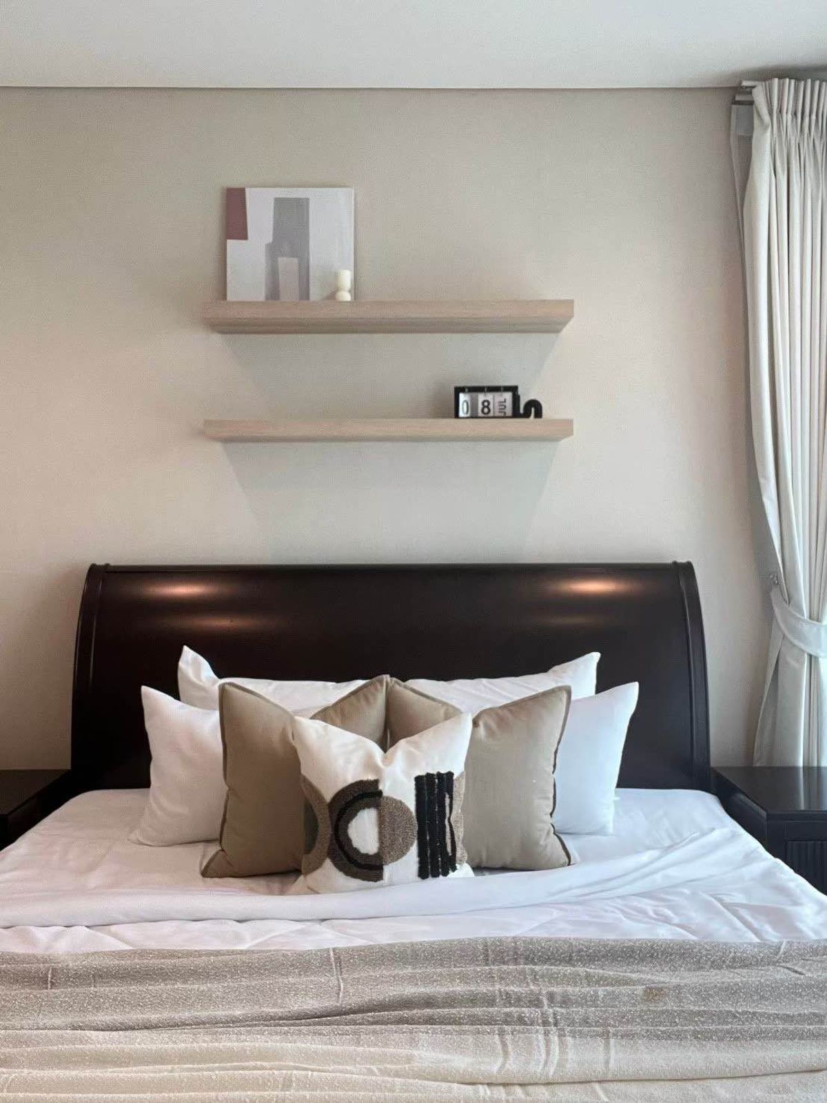 ❖ Prime Location ❖ ชั้น 05+ 88.00 ตร.ม. | 2 ห้องนอน 2 ห้องน้ำ | ใกล้รถไฟฟ้า BTS ทองหล่อ 4 นาที, เจ อเวนิว 2 นาที, ดองกิ มอลล์ ทองหล่อ 5 นาที ❖ Prime Location ❖ ชั้น 05+ 88.00 ตร.ม. | 2 ห้องนอน 2 ห้องน้ำ | ใกล้รถไฟฟ้า BTS ทองหล่อ 4 นาที, เจ อเวนิว 2 นาที, ดองกิ มอลล์ ทองหล่อ 5 นาที