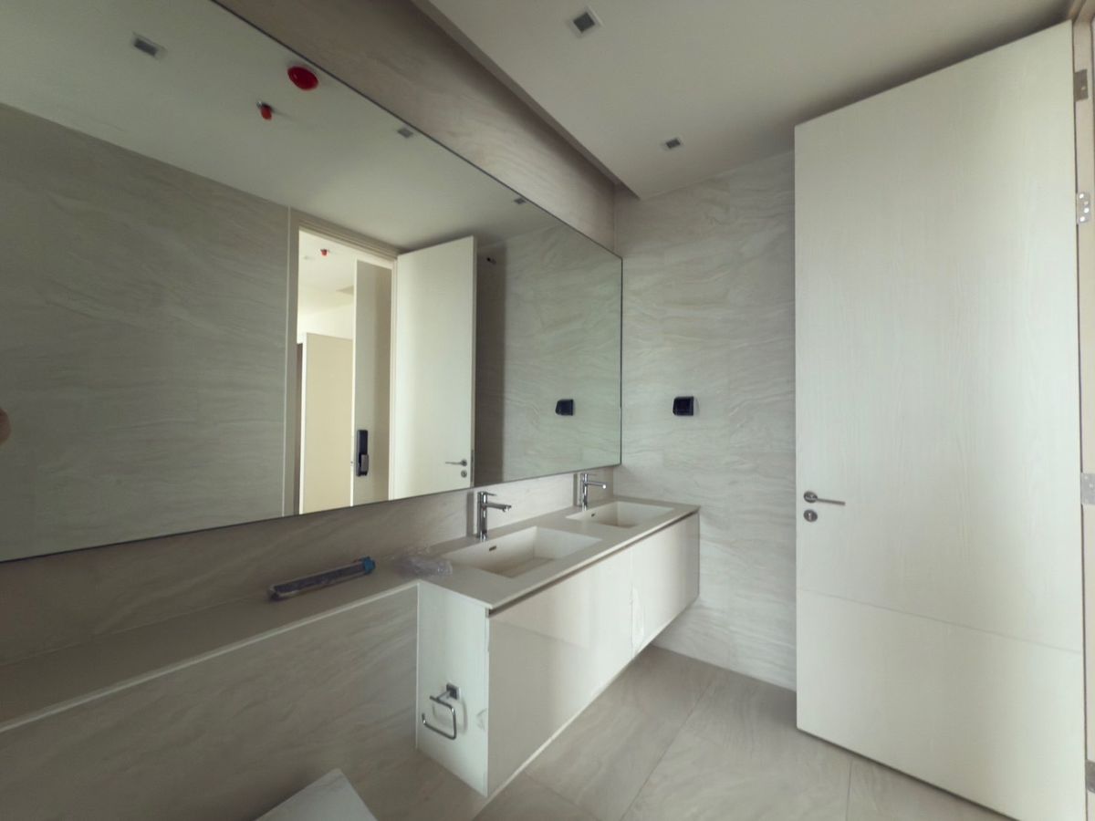  ❖ Rare Unit Penthouse ❖ ชั้น 25+ 185.00 ตร.ม. | 3 ห้องนอน 3 ห้องน้ำ | คอนโดใกล้ BTS ทองหล่อ 190 ม., เมเจอร์ ซีนีเพล็กซ์ สุขุมวิท 550 ม. – รูปที่ 4