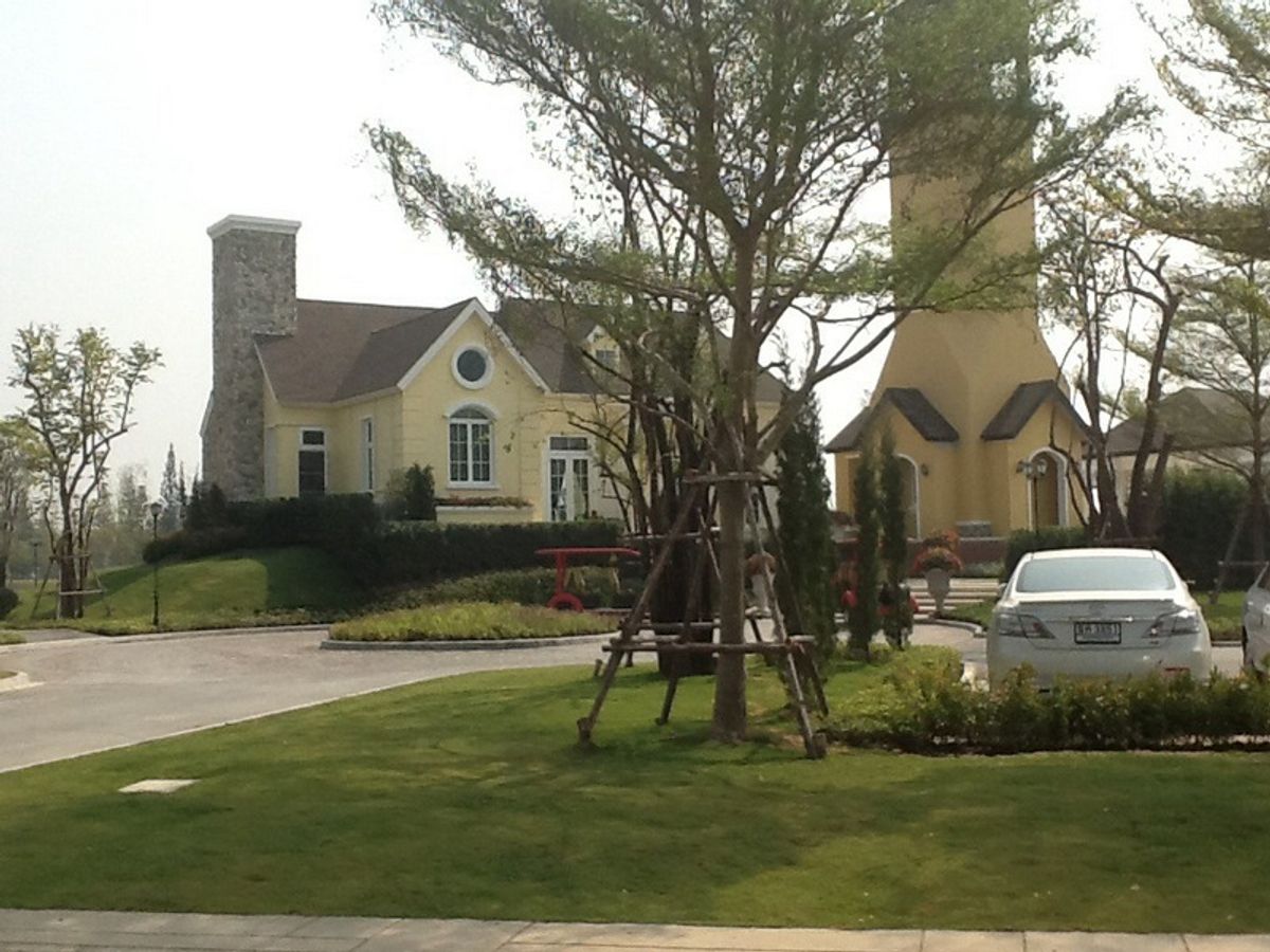 ให้เช่าทาวน์โฮม Villaggio ใกล้เอแบคบางนา ตกแต่งสวย – รูปที่ 3