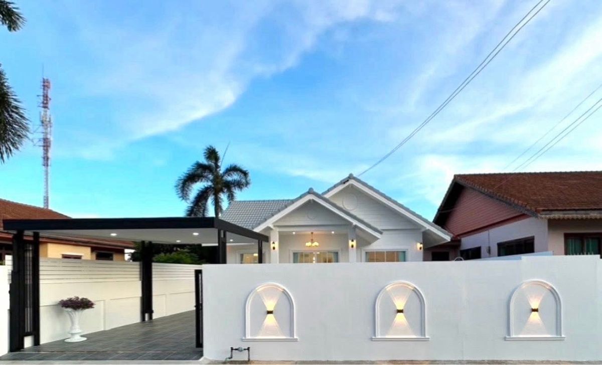 📢👇 House with Private Pool Near Jomtien Beach, Pattaya, and Many Tourist Attractions 📢👇 House with Private Pool Near Jomtien Beach, Pattaya, and Many Tourist Attractions