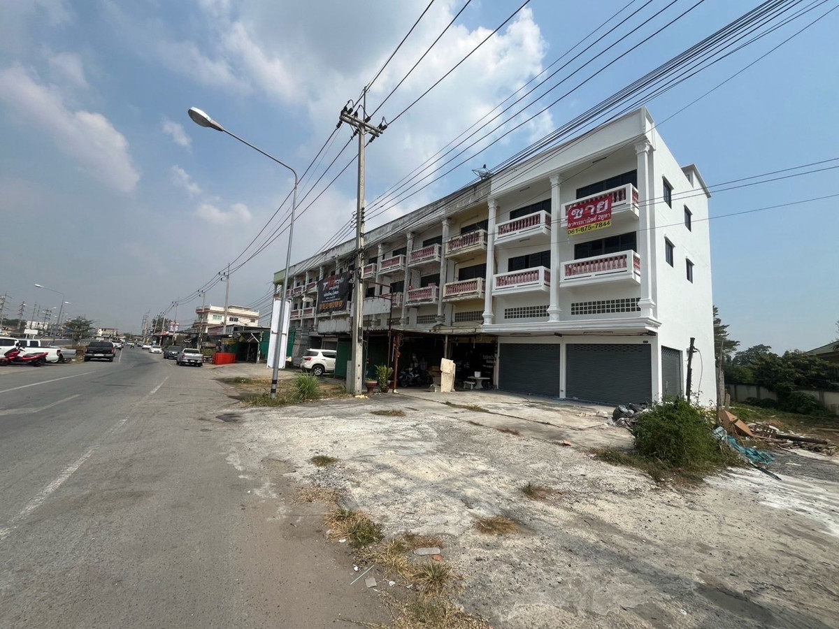 ตึกแถวสองห้องมุม  – รูปที่ 4