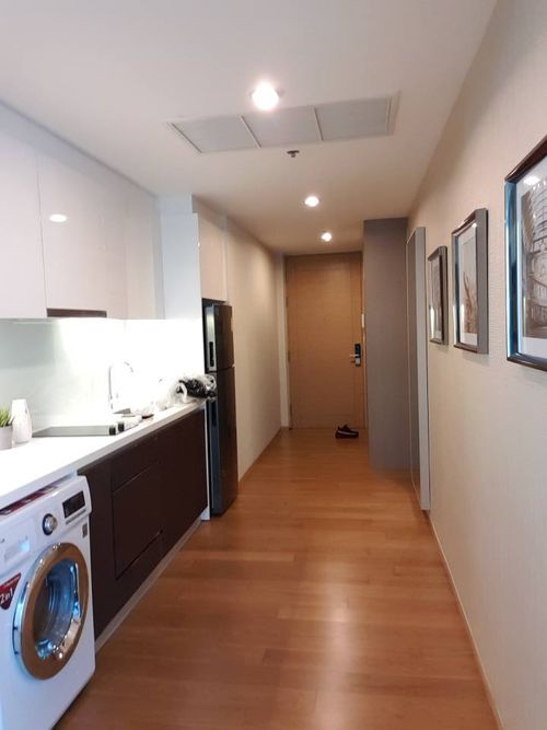 🎗️ขายคอนโดThe Breeze Narathiwas ห้องชั้นสูง 
