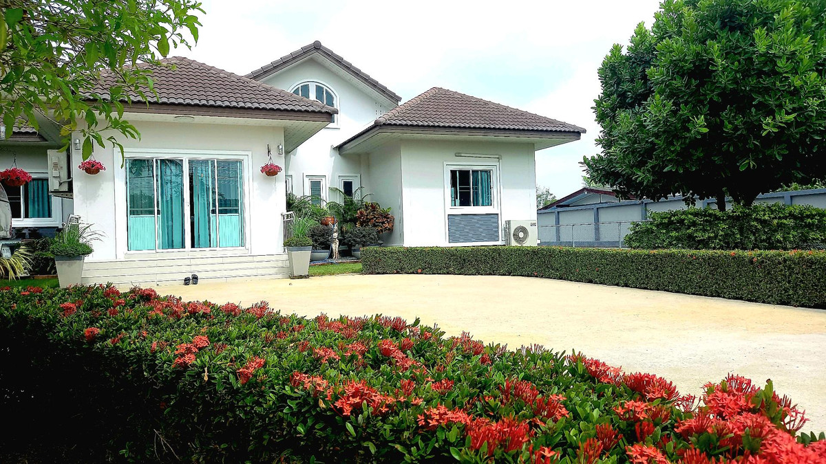 บ้านเดี่ยว 2 หลัง บนที่ดิน 1ไร่ สไตล์รีสอร์ท ตกแต่งพร้อมอยู่  – รูปที่ 3