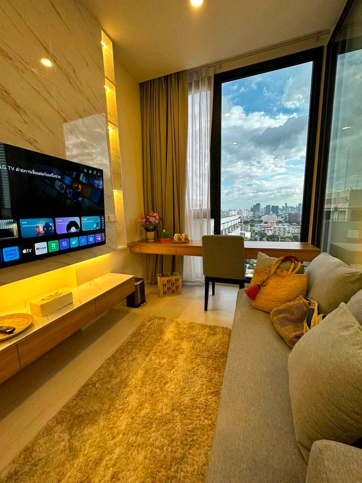 🍀🍀🍀🍀พร้อมอยู่ ห้องสวย 📞098-995-6144 หรือ Line : Luckycondo89 🍀🍀🍀🍀พร้อมอยู่ ห้องสวย 📞098-995-6144 หรือ Line : Luckycondo89