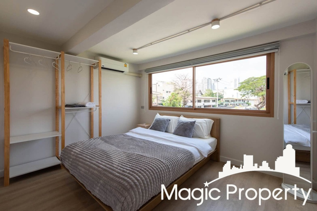 4 Bedroom Townhouse For Rent in Pridi Banomyong 41, Watthana, Bangkok – รูปที่ 3