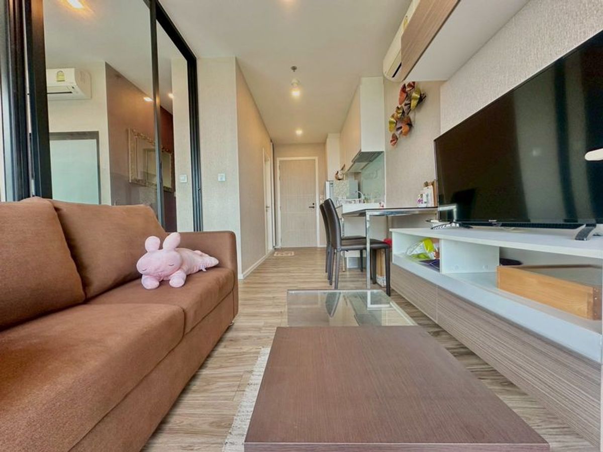 For sale - rent, beautiful room, fully furnished, near Sukhumvit, high floor, sea view (Knightsbridge The Ocean Sriracha)