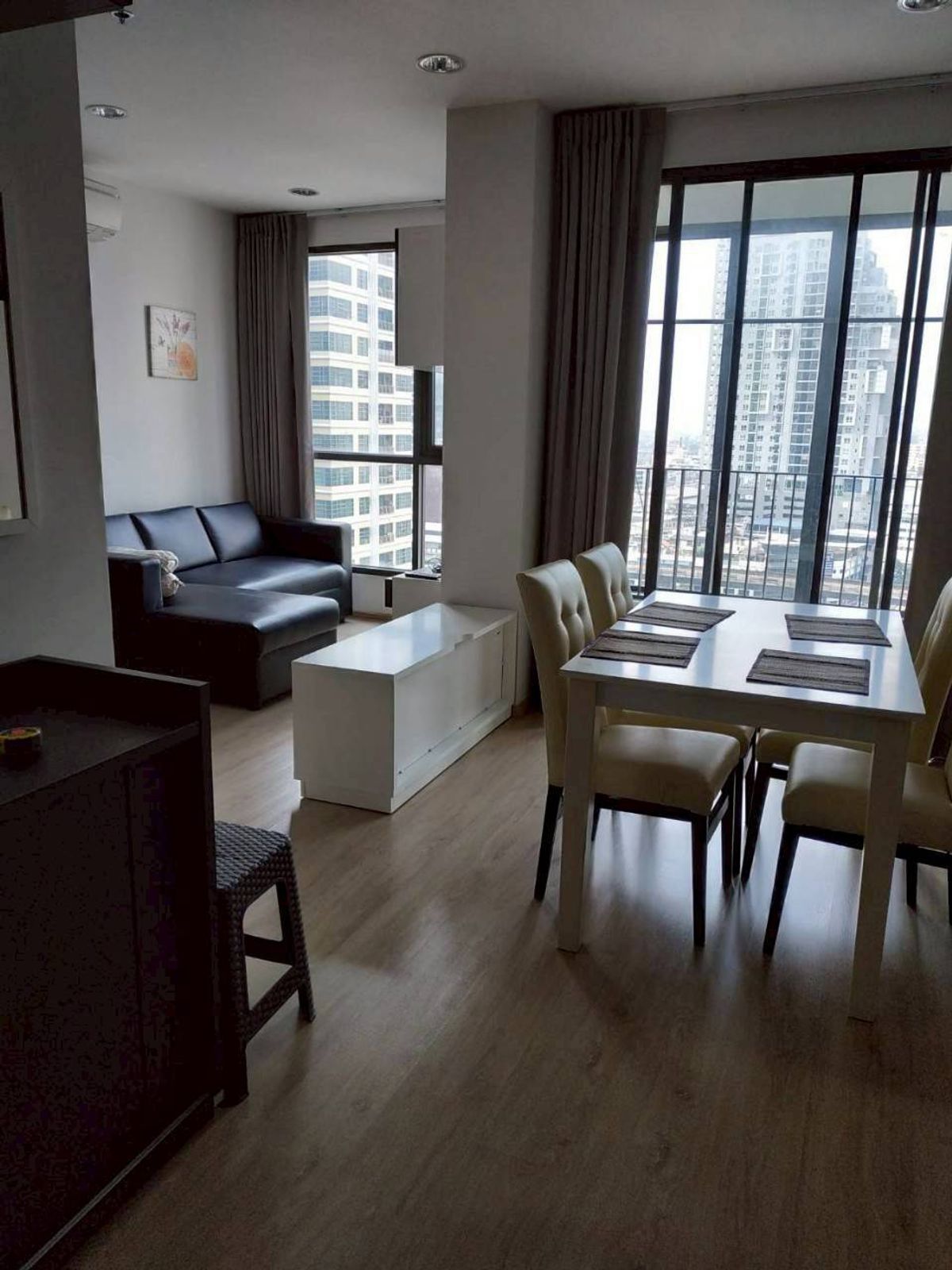 For Rent Condo Ideo Q Ratchathewi fully furnished (S15-25073) For Rent Condo Ideo Q Ratchathewi fully furnished (S15-25073)
