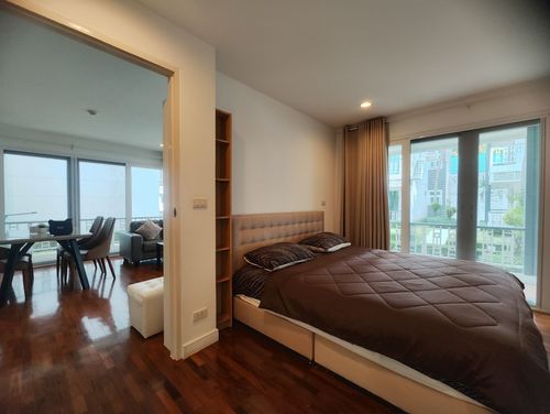 Condo for rent: Ban Plai Khao Hua Hin, next to the sea! (RT-01)