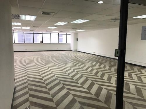 🔥 Investment Opportunity! Office for Sale with Tenant, Private Parking, Prime Location Near BTS &amp; Airport Link Phayathai – Easy Commute 