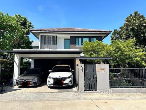  ♧ Nice Decorate ♧ บ้านเดี่ยว 2 ชั้น 3 ห้องนอน | ขนาดที่ดิน 70.00 ตร.ว. พื้นที่ใช้สอย 172 ตร.ม. | ใกล้ MEGA บางนา 2.0 กม., รร.นานาชาติคอนคอร์เดียน 1.3 กม.
