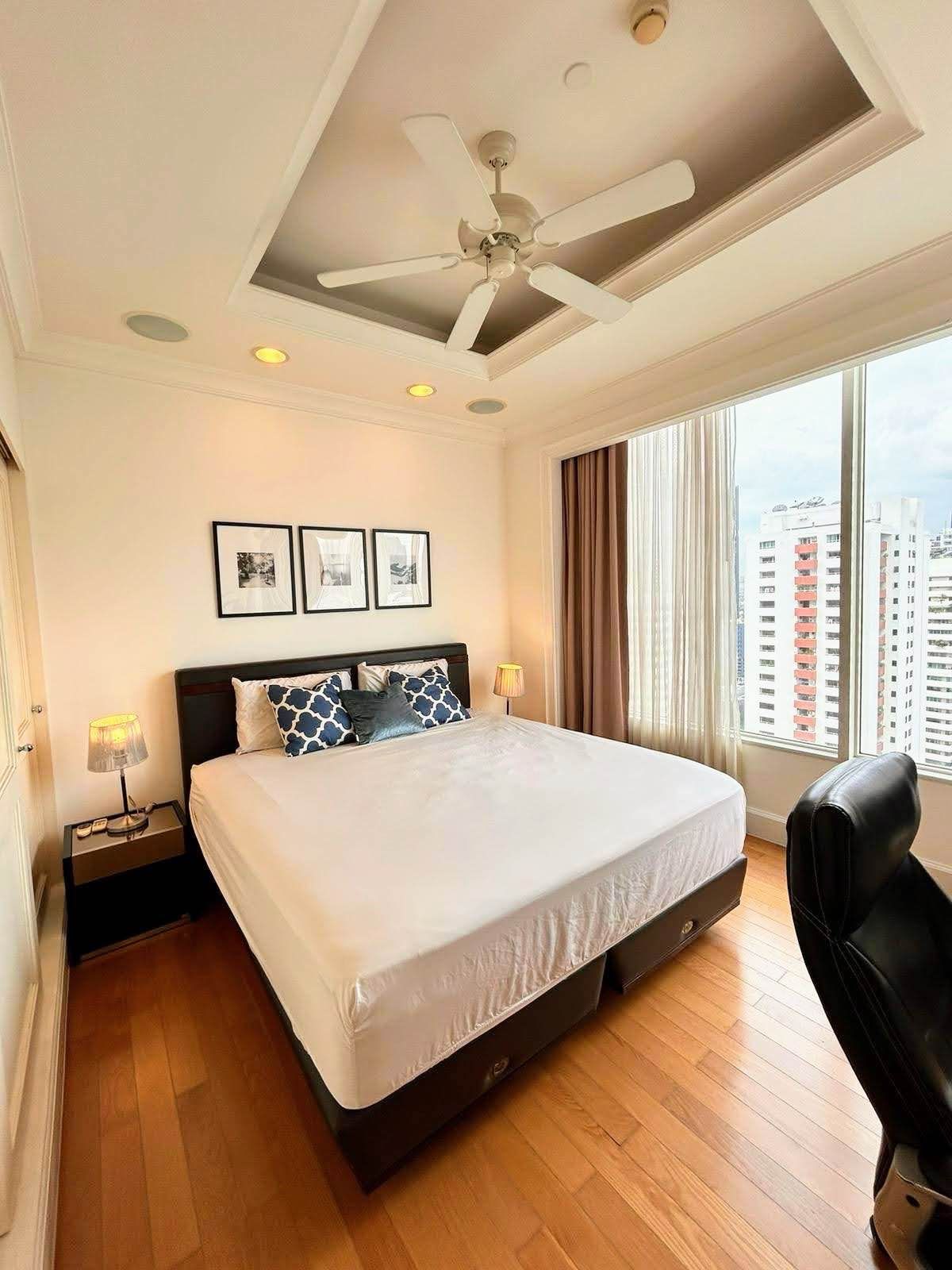  ❖ Modern Luxury style ❖ ชั้นสูง 4 ห้องนอน 4 ห้องน้ำ | 143.10 ตร.ม. | วิวเมือง | ใกล้ มศว. 1 นาที, MRT สุขุมวิท 3 นาที, BTS อโศก 4 นาที, เทอร์มินอล21​ อโศก 8 นาที – รูปที่ 2