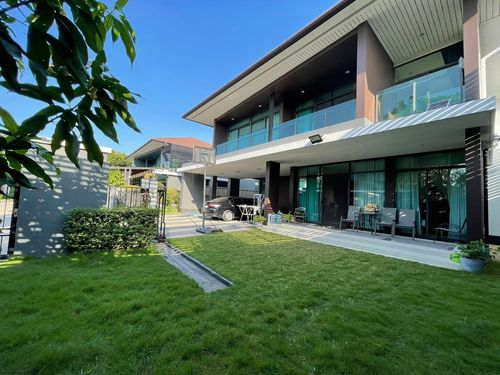  ❖ Type Glacier ❖ บ้านเดี่ยว 2 ชั้น 85.00 ตร.ว. 318.00 ตร.ม. | 5 ห้องนอน 4 ห้องน้ำ | ใกล้ ไบรท์ตัน คอลเลจ กรุงเทพฯ 5 นาที, มาร์เก็ตเพลส กรุงเทพกรีฑา 6 นาที, MRT ศรีกรีฑา 8 นาที