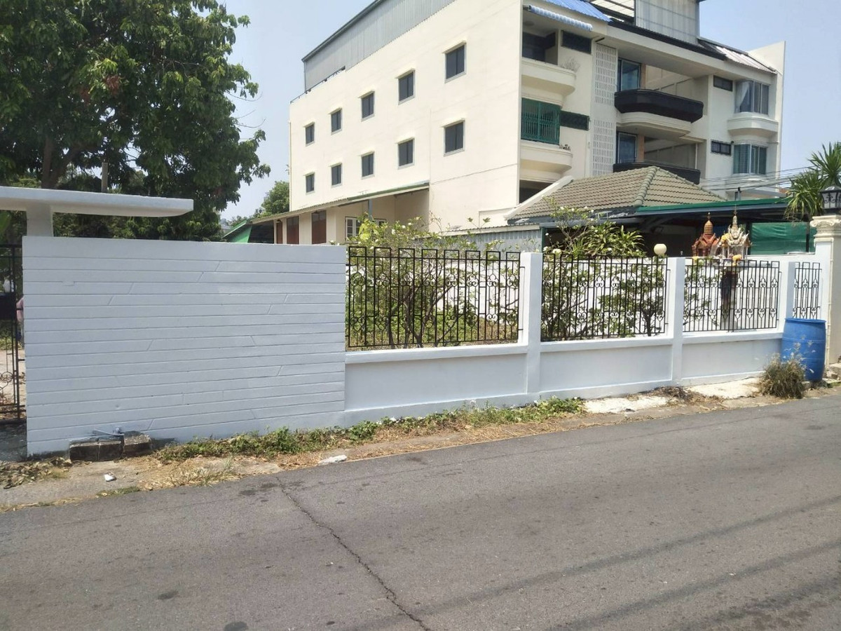 BL18 ขาย ที่ดิน ถนนปรีดีพนมยงค์ 14 หมู่บ้านเกษมสำราญ 2 #ที่ดินซอยมีสุวรรณ3 #ที่ดินหมู่บ้านเกษมสำราญ2 – รูปที่ 2