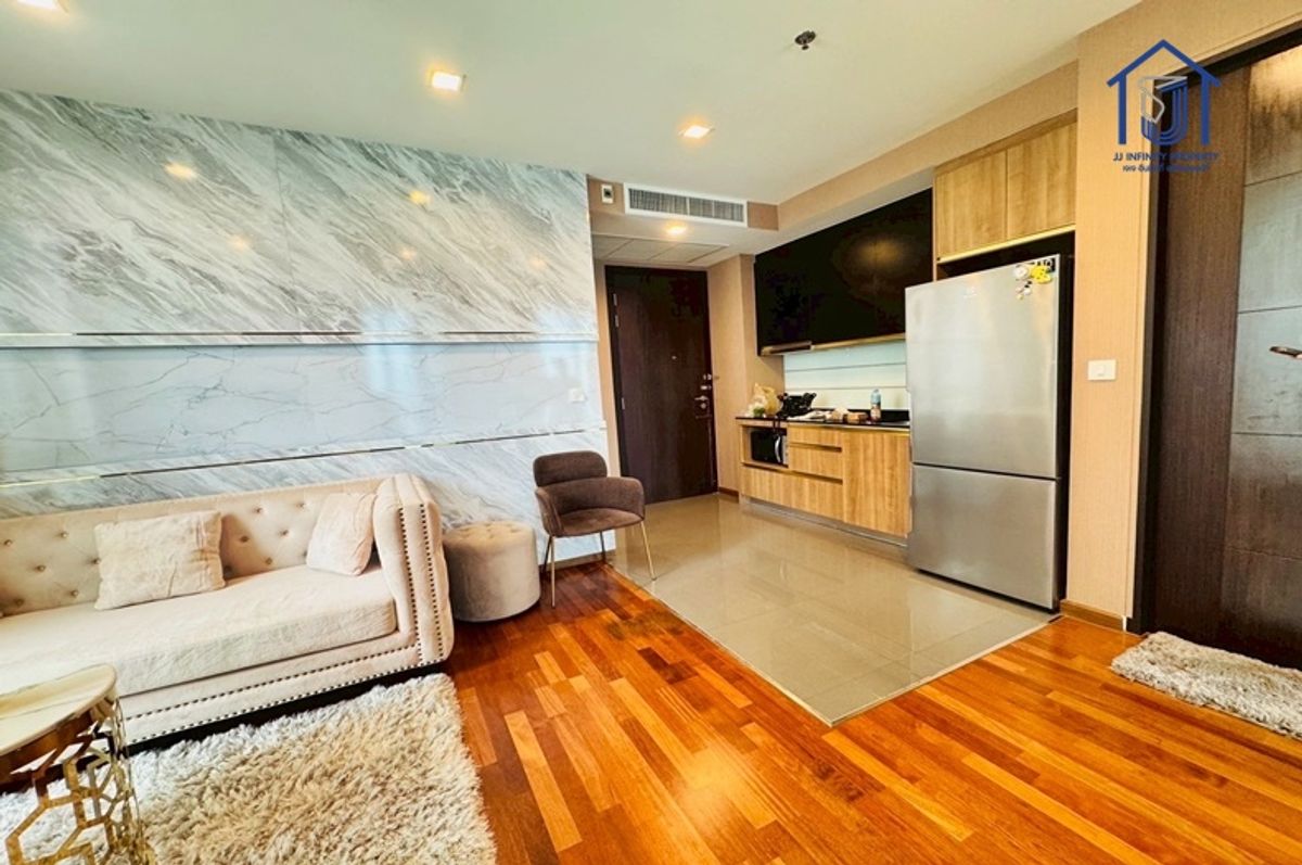 Condo for sale, Signature Midtown Siam, Petchburi Road, near Chula-Siam next to BTS Ratchathewi