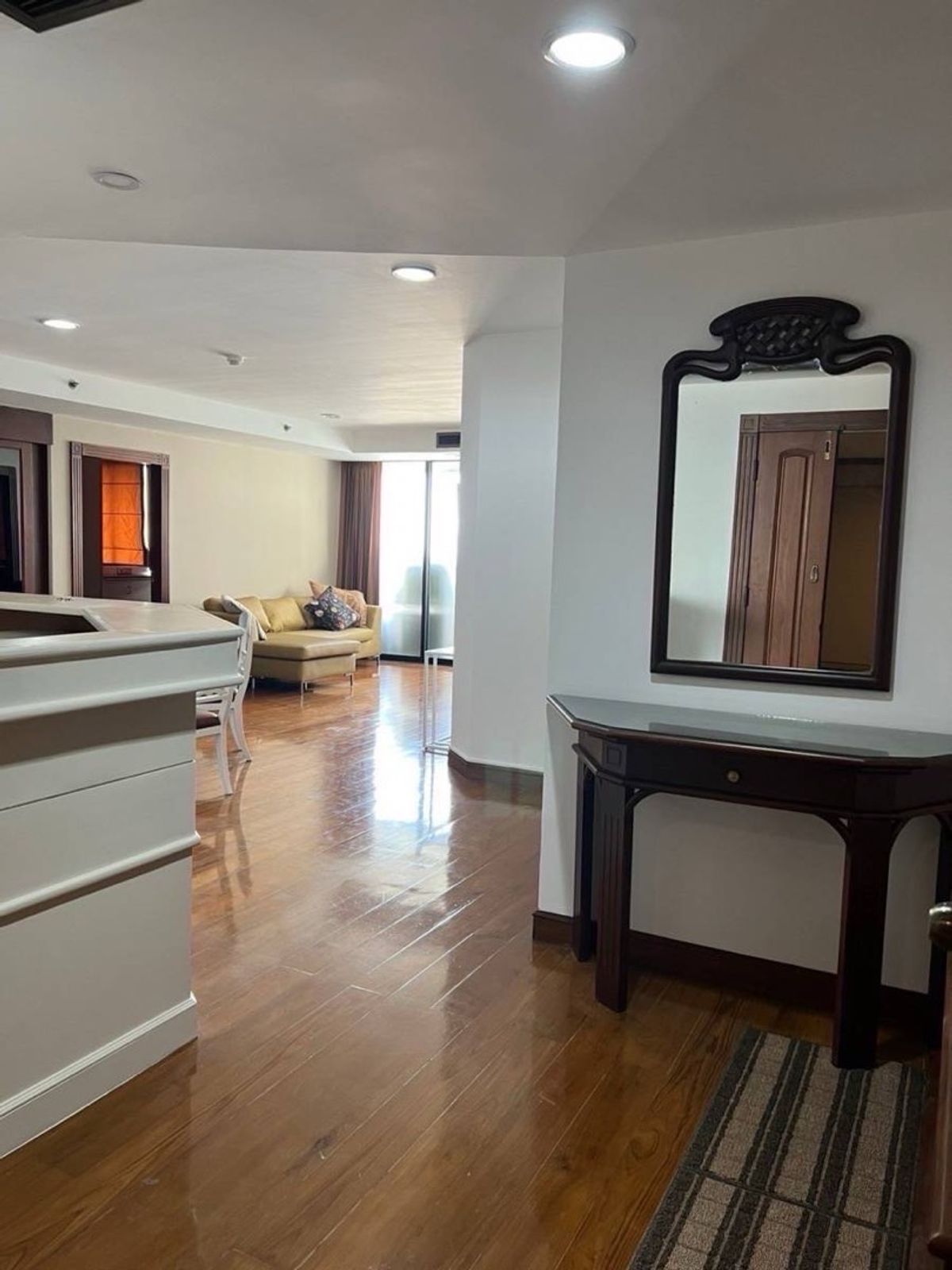 las colinas 2 bedroom 100sqm for rent only 40,000 please contact 0816878954 las colinas 2 bedroom 100sqm for rent only 40,000 please contact 0816878954
