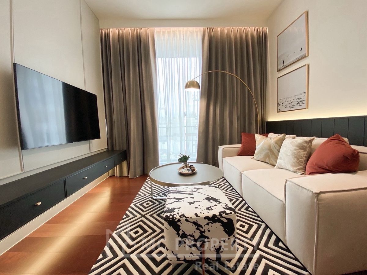 Khun by yoo 1 bedroom 48.83sqm for sale only 15.5Mb please contact 0816878954