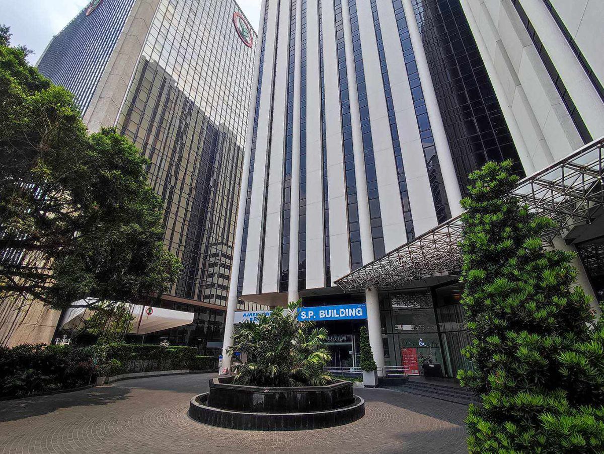 เซอร์วิสออฟฟิศ พื้นที่สำนักงานให้เช่า อารีย์ Serviced Office พื้นที่เริ่มต้นสำหรับ 1 - 50 ท่าน ตกแต่งสวย พร้อมเข้าอยู่ อาคาร เอส.พี บิ้วดิ้ง (ไอบีเอ็ม) - S.P. Building (IBM Building) ใกล้รถไฟฟ้า BTSอารีย์, พหลโยธิน, สนามเป้า เซอร์วิสออฟฟิศ พื้นที่สำนักงานให้เช่า อารีย์ Serviced Office พื้นที่เริ่มต้นสำหรับ 1 - 50 ท่าน ตกแต่งสวย พร้อมเข้าอยู่ อาคาร เอส.พี บิ้วดิ้ง (ไอบีเอ็ม) - S.P. Building (IBM Building) ใกล้รถไฟฟ้า BTSอารีย์, พหลโยธิน, สนามเป้า