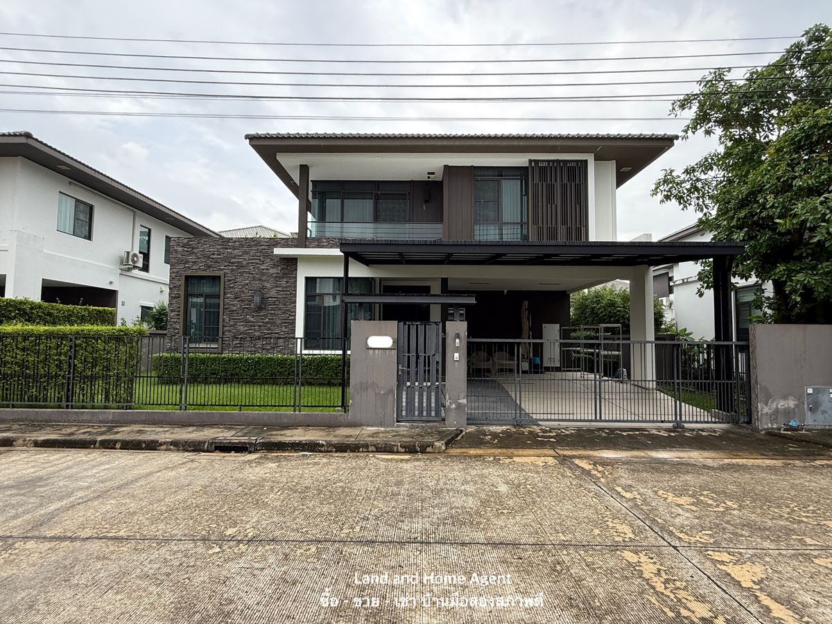 House for sale, Manthana Srinakarin-Bang Na, 4 bedrooms, beautiful house, good condition Convert near the club House for sale, Manthana Srinakarin-Bang Na, 4 bedrooms, beautiful house, good condition Convert near the club
