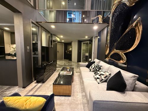 For Rent!! Ashton Residence 41**Pet Friendly🐶🐱**Rent Price!! 250,000฿ per month❤️‍🔥3 Bedrooms 4 Bathrooms size 139.69 sq.m. Contract Aomam (agent) Tel./Line id : 0955871692 WhatsApp : +66 95 587 1692