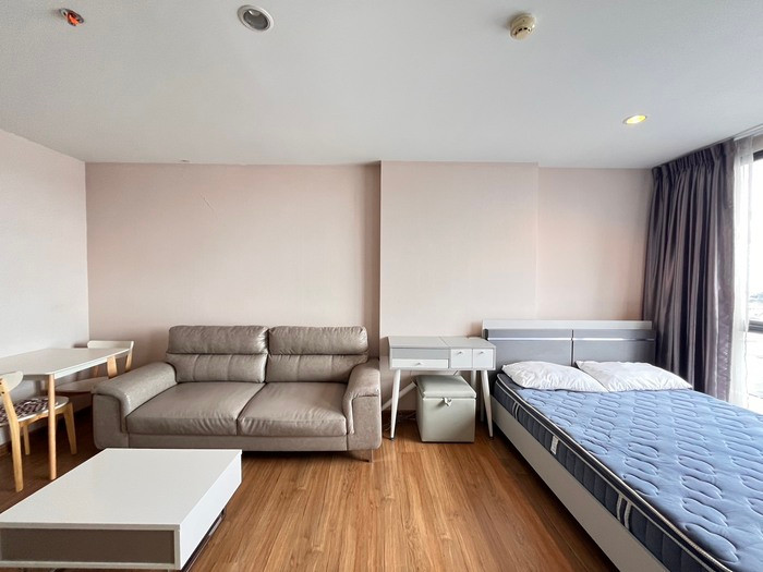 📢📢For Rent The Tree Interchange (Stu 30 ตร.ม/11000) ชั้น 26 ติดเกตเวย์/ใกล้ MRT สนใจ Line ID: @atfirm 📢📢For Rent The Tree Interchange (Stu 30 ตร.ม/11000) ชั้น 26 ติดเกตเวย์/ใกล้ MRT สนใจ Line ID: @atfirm