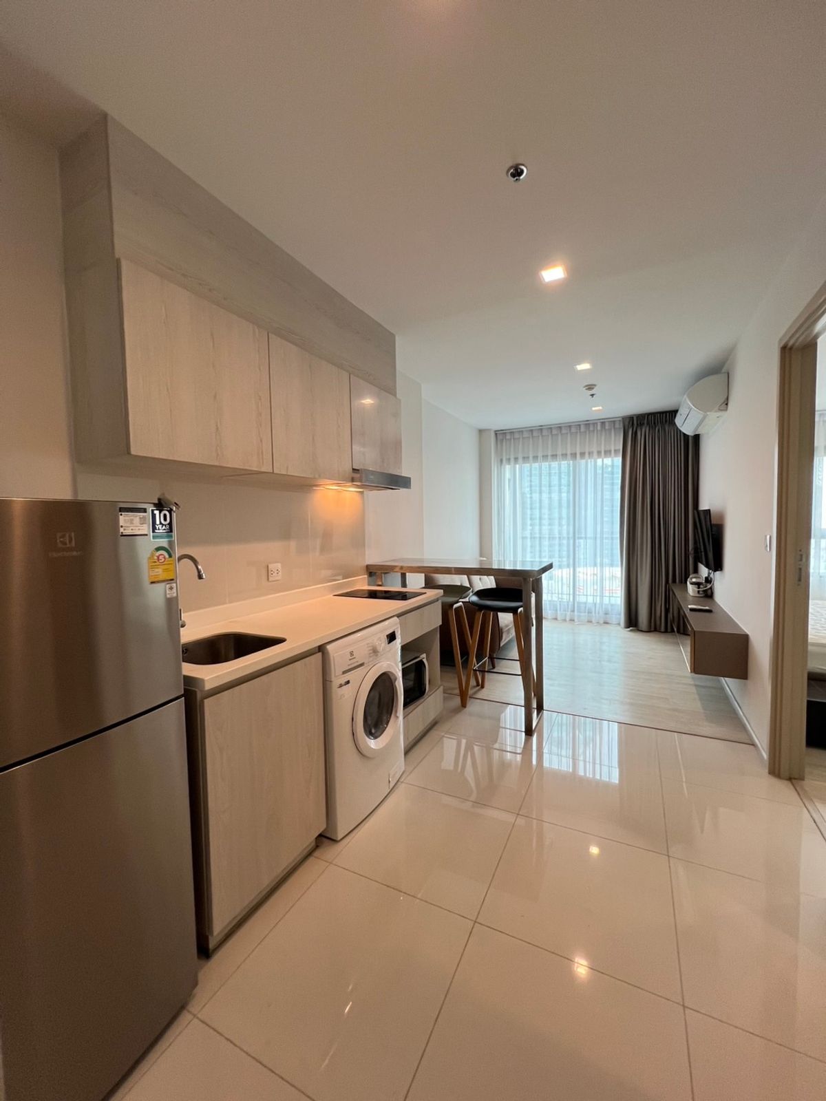 For rent Life one wireless condo 28,000baht 1bedroom 38sqm BTS Phloen Chit, BTS Chidlom, Witthayu, Chidlom Ploenchit Sukhumvit Rama9 Ratchada, Lumpini,Sathorn, Chulalongkorn University, Mater Dei, SWU, Bumrungrad, Park Venture, Sindhorn, Central Embassy For rent Life one wireless condo 28,000baht 1bedroom 38sqm BTS Phloen Chit, BTS Chidlom, Witthayu, Chidlom Ploenchit Sukhumvit Rama9 Ratchada, Lumpini,Sathorn, Chulalongkorn University, Mater Dei, SWU, Bumrungrad, Park Venture, Sindhorn, Central Embassy