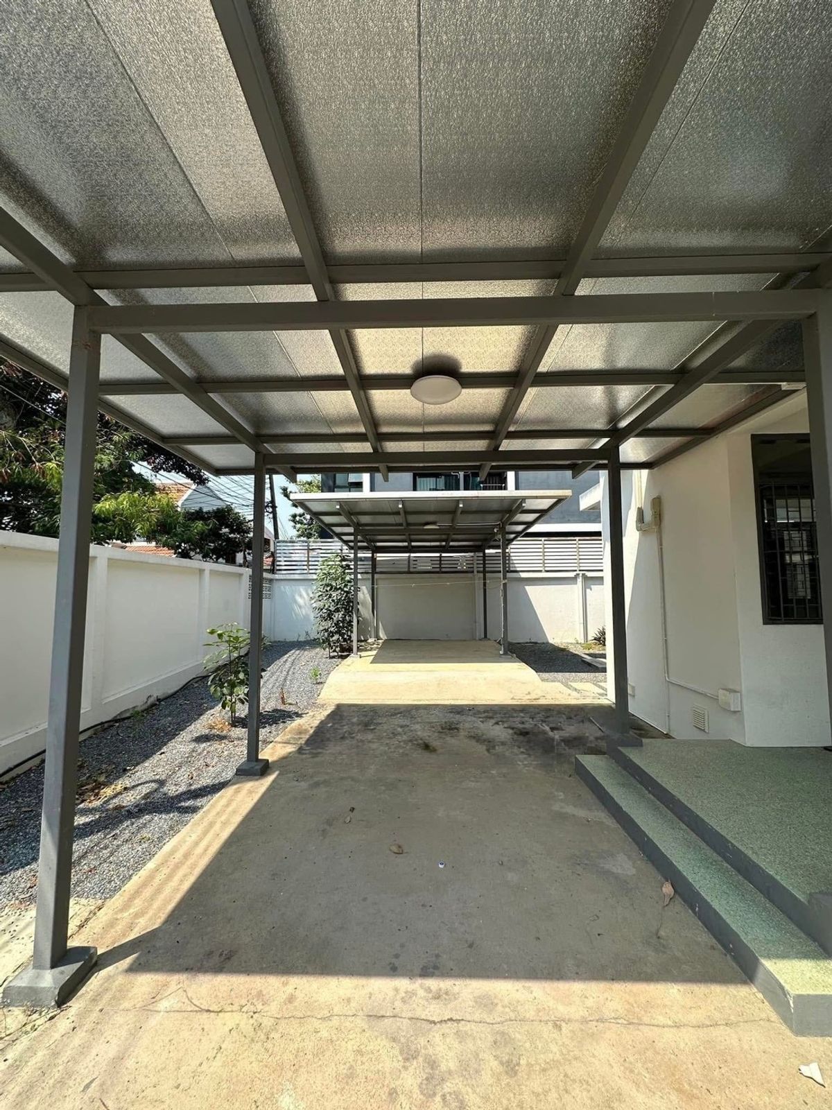  ♢ Prime Location Detached house with Pool ♢ บ้านเดี่ยว 2 ชั้น | ขนาดที่ดิน 156.00 ตร.ว. พื้นที่ใช้สอย 624.00 ตร.ม. | 4 ห้องนอน 3 ห้องน้ำ 8 ที่จอดรถ | ใกล้ BTS บางจาก 280 เมตร – รูปที่ 4