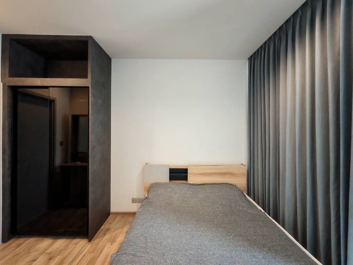 The Line Jatujak - Mochit (The LINE Chatuchak - Mo Chit) For Rent (1Bed1bath 35SQM) The Line Jatujak - Mochit (The LINE Chatuchak - Mo Chit) For Rent (1Bed1bath 35SQM)