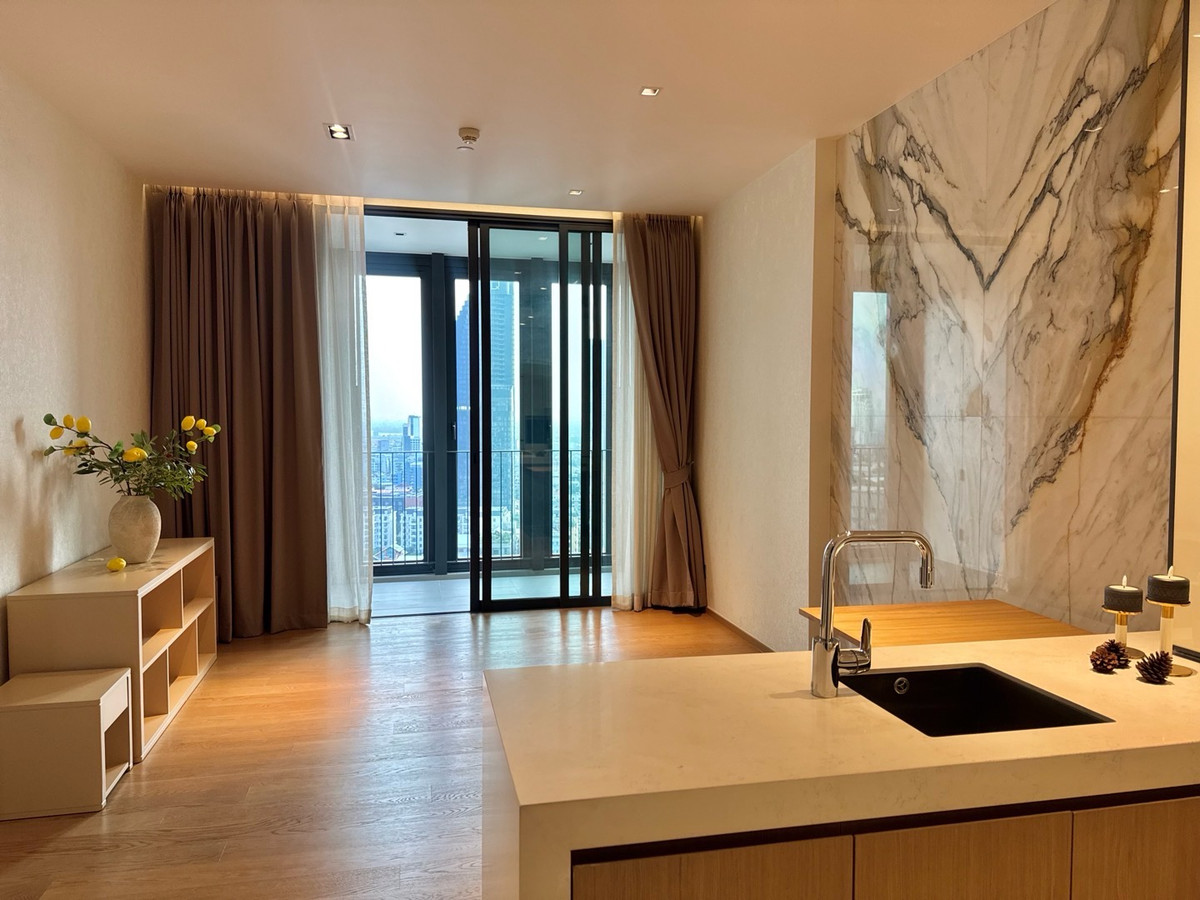 ราคาพิเศษ! BEATNIQ Sukhumvit 32 – The Art of Refined Urban Living ความลงตัวของสถาปัตยกรรมเหนือกาลเวลา ใจกลางทองหล่อ–พร้อมพงษ์ ราคาพิเศษ! BEATNIQ Sukhumvit 32 – The Art of Refined Urban Living ความลงตัวของสถาปัตยกรรมเหนือกาลเวลา ใจกลางทองหล่อ–พร้อมพงษ์