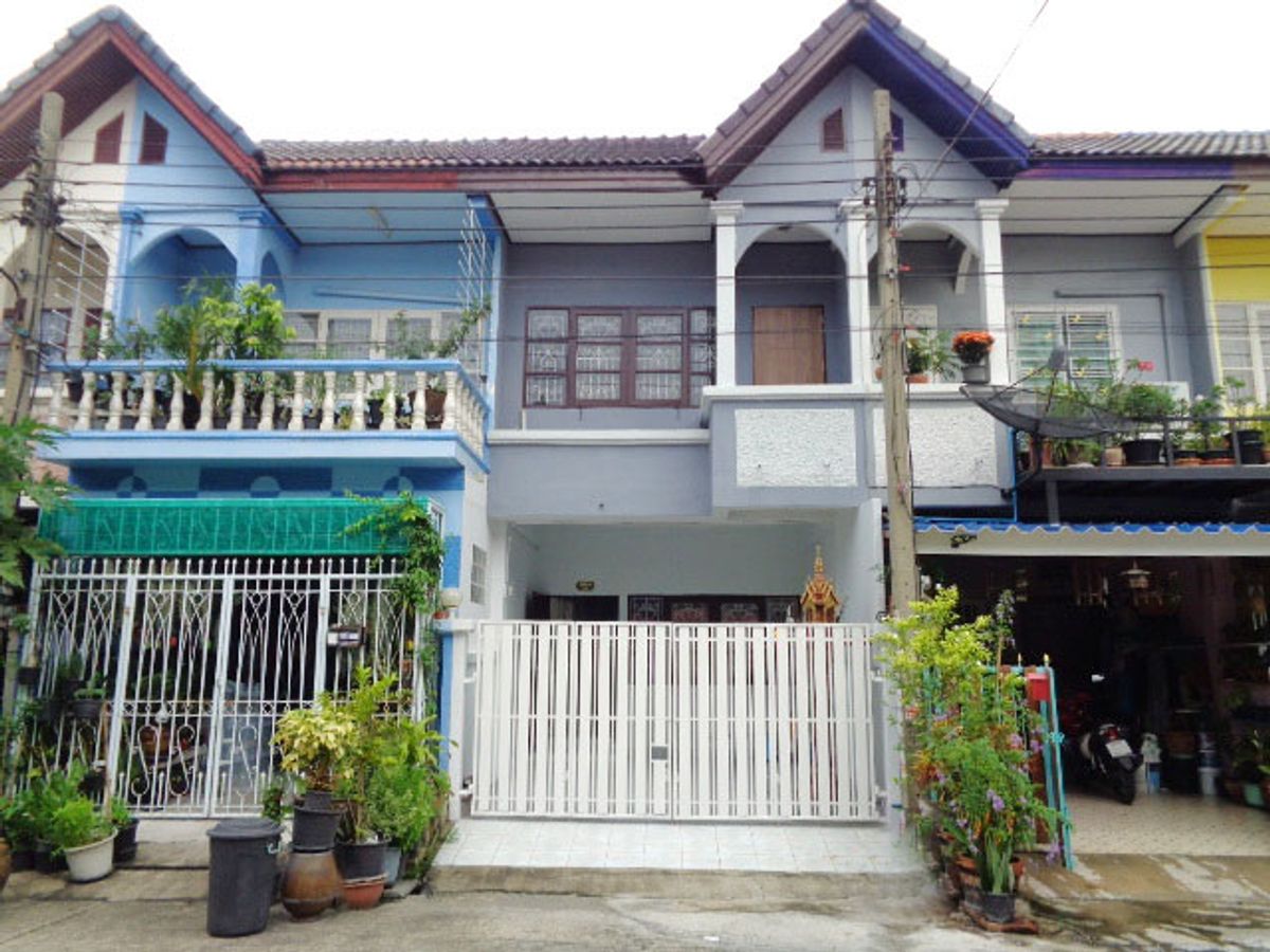 🚩 H1258 Townhouse for sale The whole new renovation Jinda Town Village, Soi Khubon 27 Intersection 58 Ram Inthra 🚩 H1258 Townhouse for sale The whole new renovation Jinda Town Village, Soi Khubon 27 Intersection 58 Ram Inthra
