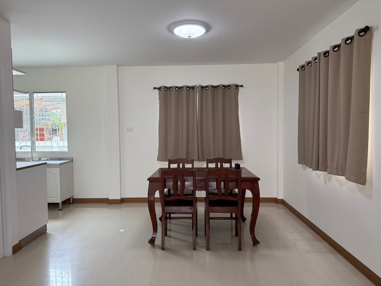 Rent a house, Chaeng Watthana, on the main road, excellent location opposite Muang Thong Thani – รูปที่ 3