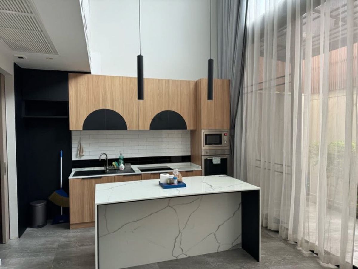  ♦ Pet Friendly Townhome ♦ 3.5 ชั้น ขนาดที่ดิน 31.00 ตร.ว. พื้นที่ใช้สอย 250.00 ตร.ม. | 3 ห้องนอน 3 ห้องน้ำ | ใกล้ ศูนย์การค้า (The Nine, เดอะมอลล์ บางกะปิ, Market Place) – รูปที่ 2