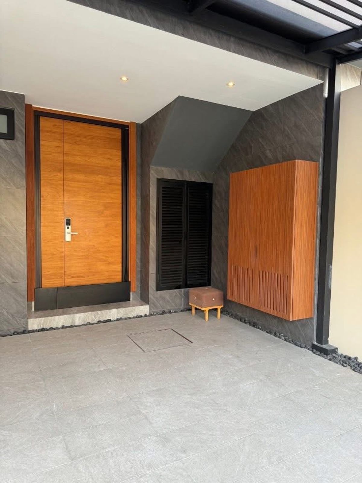  ♦ Pet Friendly Townhome ♦ 3.5 ชั้น ขนาดที่ดิน 31.00 ตร.ว. พื้นที่ใช้สอย 250.00 ตร.ม. | 3 ห้องนอน 3 ห้องน้ำ | ใกล้ ศูนย์การค้า (The Nine, เดอะมอลล์ บางกะปิ, Market Place) – รูปที่ 3