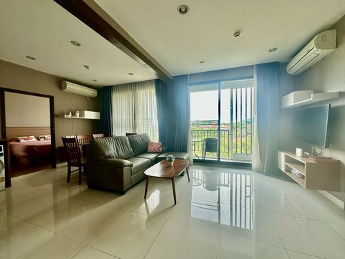 Room for rent near Assumption College The Sky Sriracha, built-in furniture, complete electrical appliances