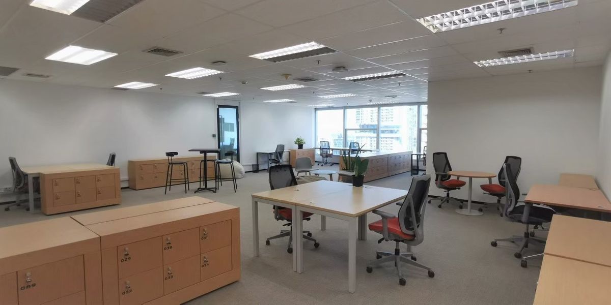 Line ID: @zimple_asset  Office space for rent in the heart of Sathorn Empire Tower many facilities, restaurants, cafes, convenience stores, parking.