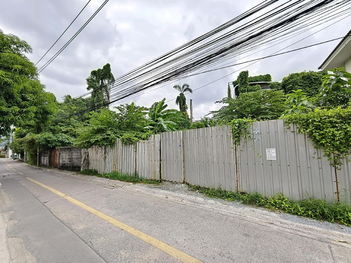 ✨ ให้เช่า/ขาย ที่ดิน 1 ไร่ บนถนนสุขุมวิท ✨🚉 เพียง 1.1 กิโลเมตรจาก BTS เอกมัย📍 รายล้อมด้วย Gateway Ekamai, Thonglor, EmQuartier – รูปที่ 2