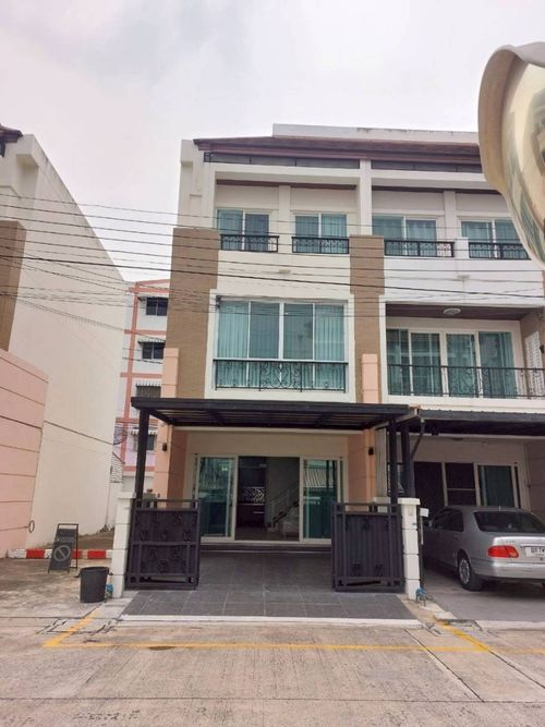 ให้เช่าบ้านแฝด บ้านกลางเมือง ดิอิดิชั่น สุขสวัสดิ์ - พระราม 3 ใกล้ มหาวิทยาลัยเทคโนโลยีพระจอมเกล้าธนบุรี เพียง 5 นาที