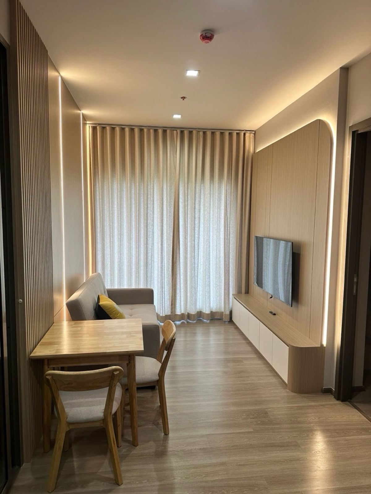 🔥For Rent📍 Rhythm Charoenkrung Pavillion 1 bed 35 Sq.M. 30,000 Call/Line : 0954597992 🔥For Rent📍 Rhythm Charoenkrung Pavillion 1 bed 35 Sq.M. 30,000 Call/Line : 0954597992