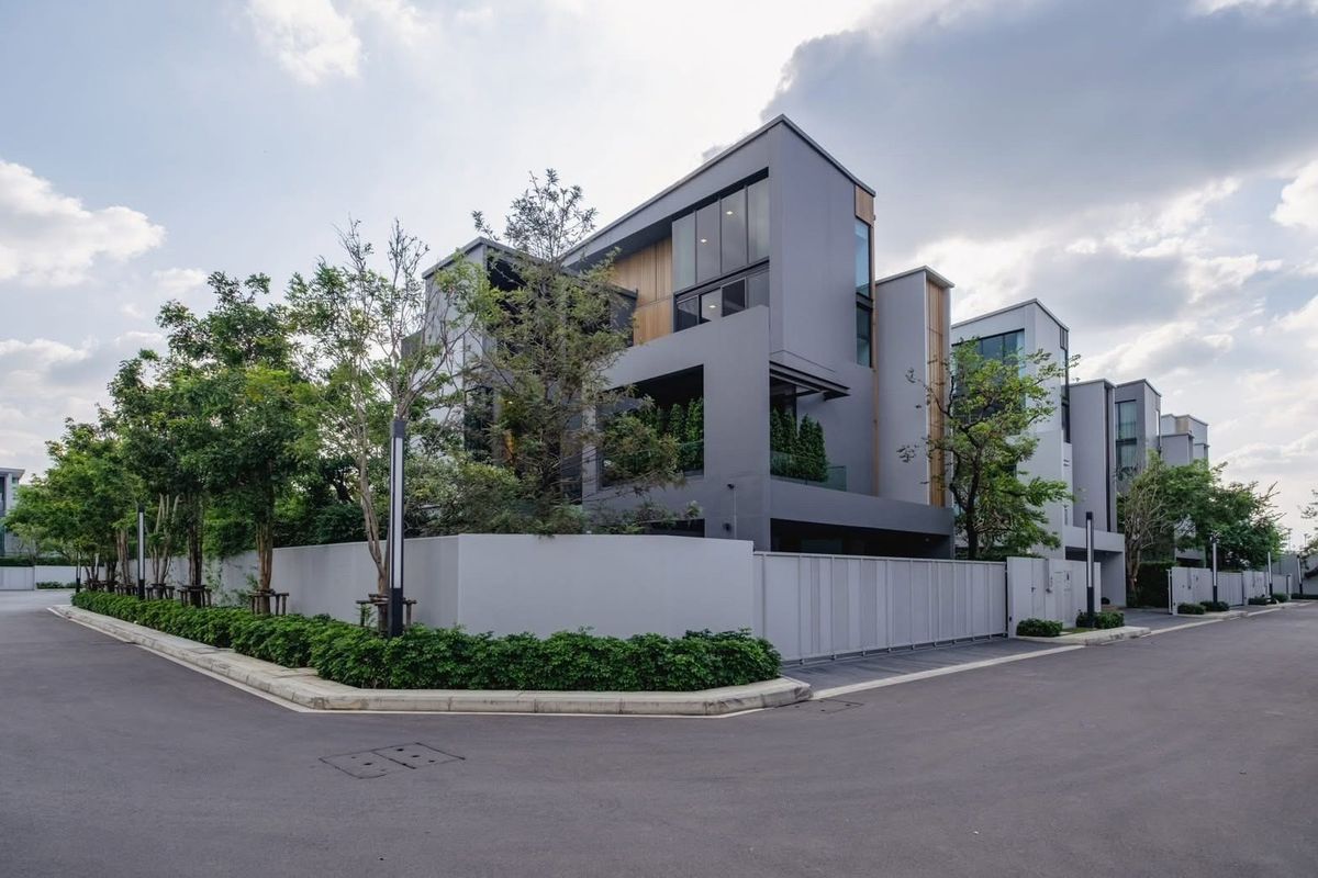 P0062 For Rent! Vive Krungthep Kreetha: P0062 For Rent! Vive Krungthep Kreetha: