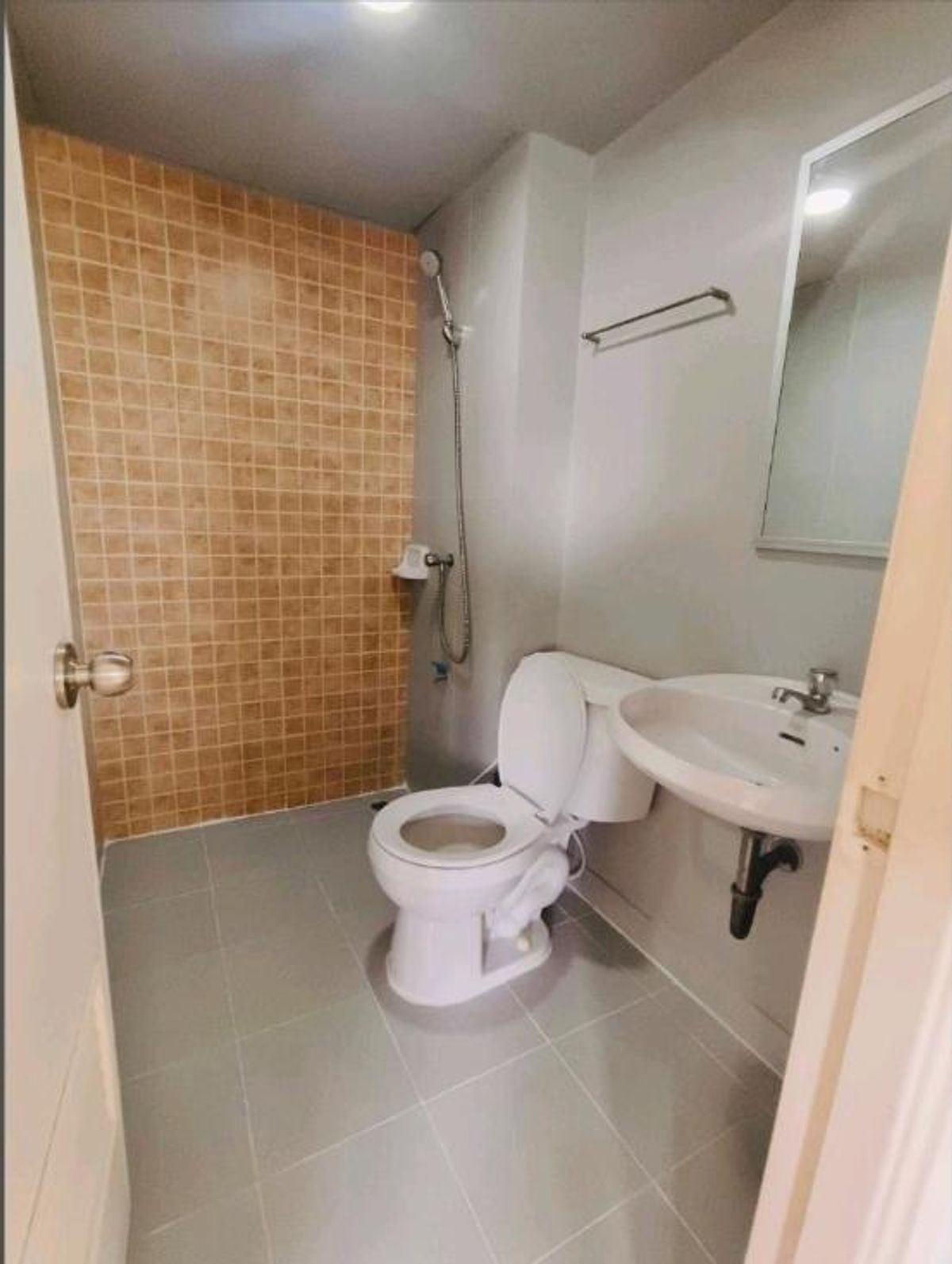 ขายขาดทุน ด่วนๆ คอนโดลุมพินี มิกซ์ เทพารักษ์ - ศรีนครินทร์ เพียง 750,000 บาท – รูปที่ 4