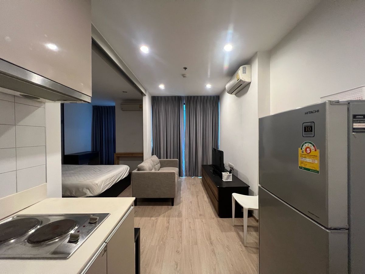 IDEO Q Chula Samyan, size 34 sqm, 1 bedroom, 1 bathroom, only 22,000 baht. Interested in making an appointment for the project 0614162636