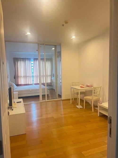 (P0035) For Sale 🏢 Hive Sathorn Price 3,950,000 BAHT