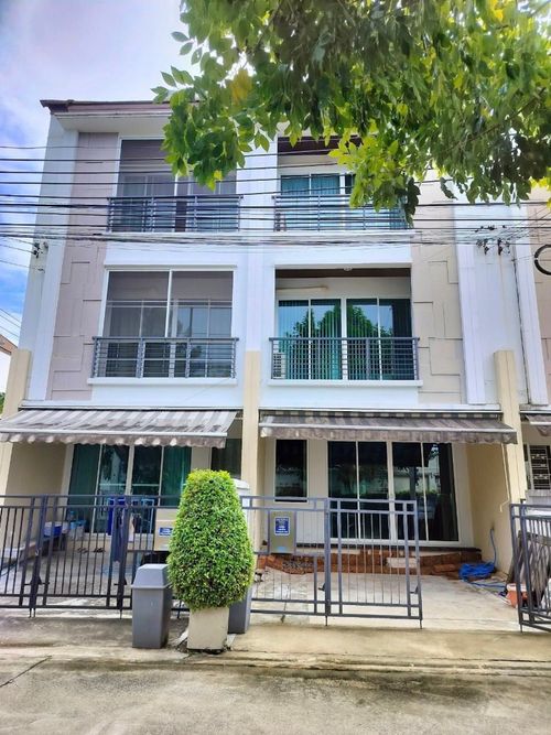 บ้านกลางเมือง เอส - เซ้นส์ ศรีนครินทร์ / 3 ห้องนอน (ขาย), Baan Klang Muang S - Sense Srinakharin / 3 Bedrooms (FOR SALE) FON135