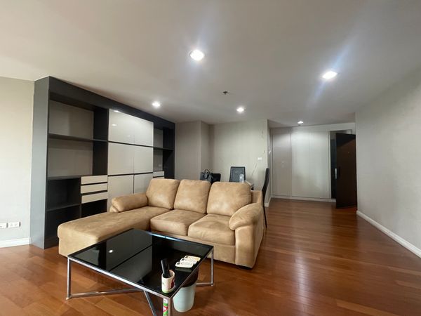 FOR RENT  ( 3 BEDROOM 2 BATHROOM 105 Sq.m )   CALL NOW 094-641-5974